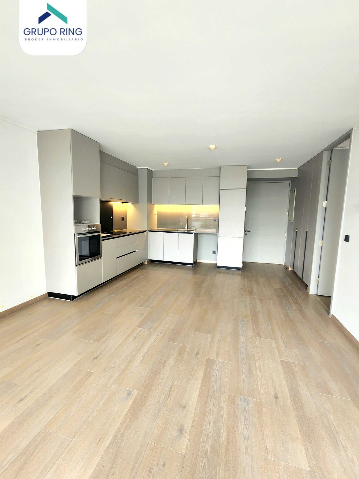 Departamento en Arriendo en Lo Barnechea, A estrenar moderno depto en la dehesa (176686)
