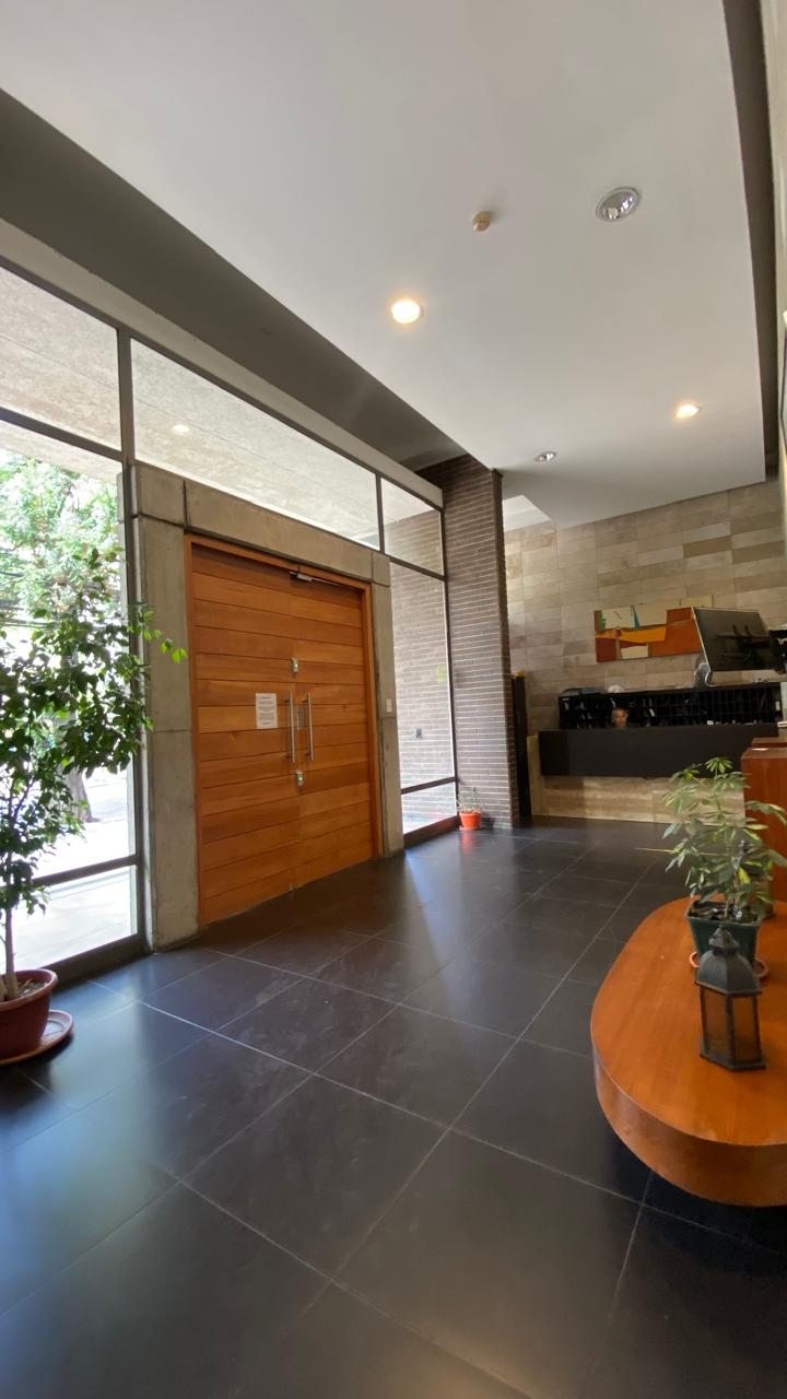 Arriendo Excelente Departamento Recoleta
