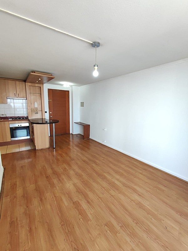 Departamento en Arriendo en Santiago, Calle tucapel jiménez 76 metro moneda
