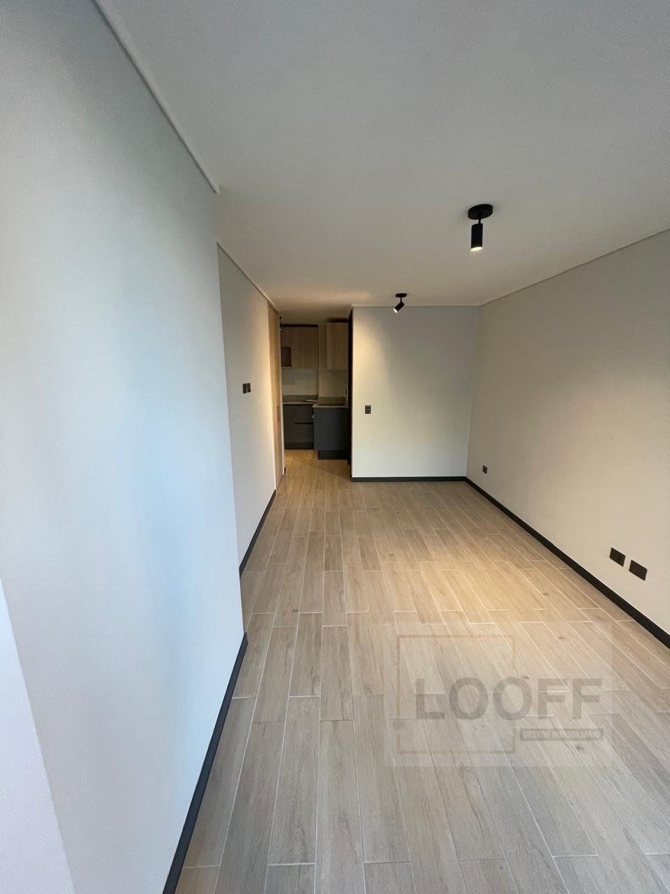 Departamento en Arriendo en Santiago, Teatinos 727, Santiago, Región Metropolitana de Santiago 8320000, Chile
