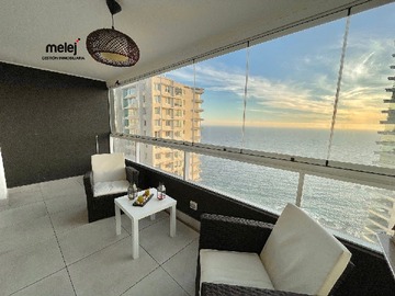 Terraza vista al mar