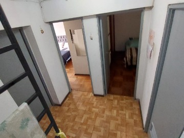 1ER.PISO ENTRADA A LOS DORMITORIOS Y BAÑO GRANDE