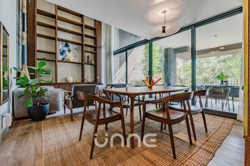Departamento en Arriendo en Vitacura, Doble altura, casi nuevo departamento