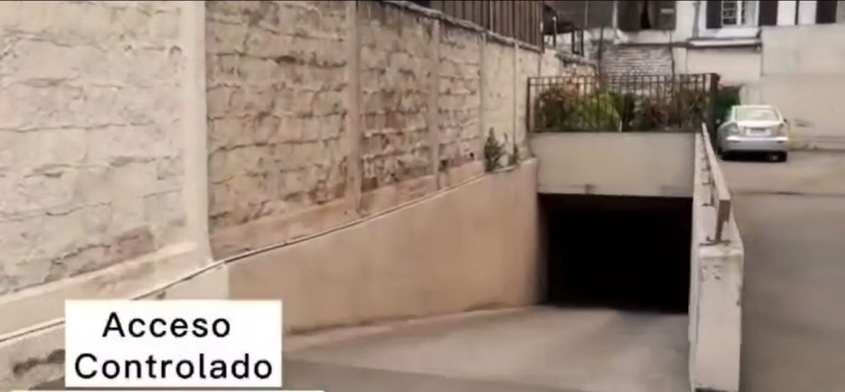 Estacionamiento en Arriendo en Ñuñoa, Dublé Almeyda con Av. Irarrázaval