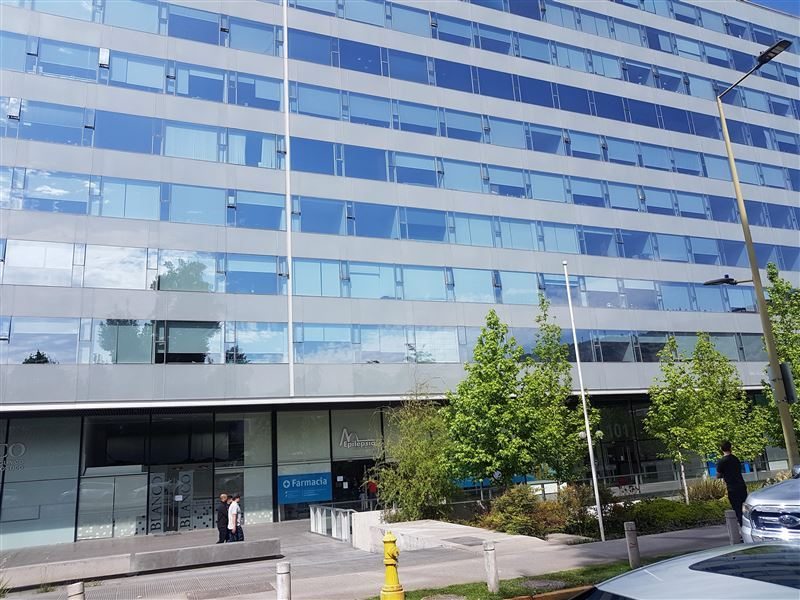 Oficina en Arriendo en Las Condes, Lo Fontecilla 201 con Avenida Las Condes
