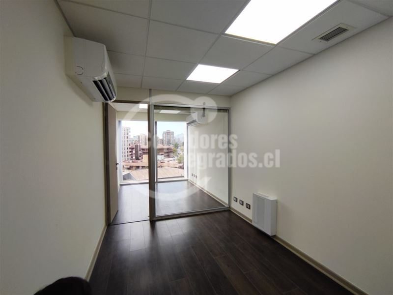 Oficina en Arriendo en Las Condes, Isabel La Católica / Av. Américo Vespucio Sur