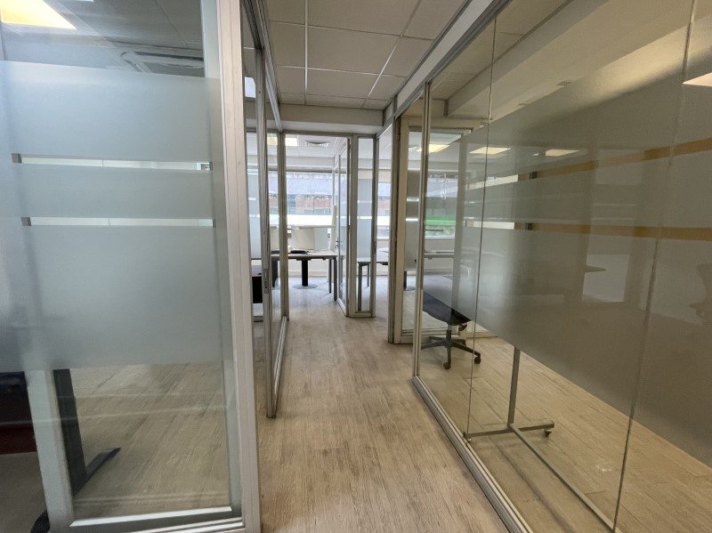 Oficina en Arriendo en Las Condes, Oficina 142 m2 av vitacura sanhattan las condes