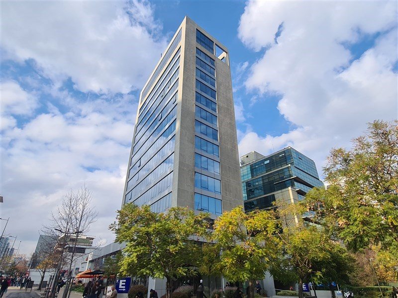 Oficina en Arriendo en Las Condes, Apoquindo / Coronel Pereira Metro E. Militar