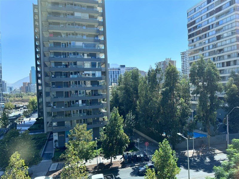 Oficina en Arriendo en Las Condes, Amoblada! Gran oficina en mejor sector de negocios de Las Condes