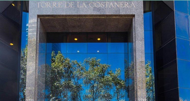 Oficina en Arriendo en Las Condes, Avenida Andrés Bello - Avenida El Bosque