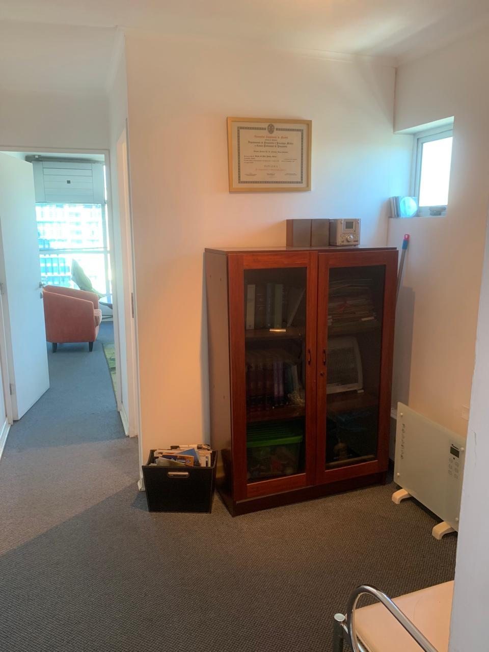 Recepción con muebles