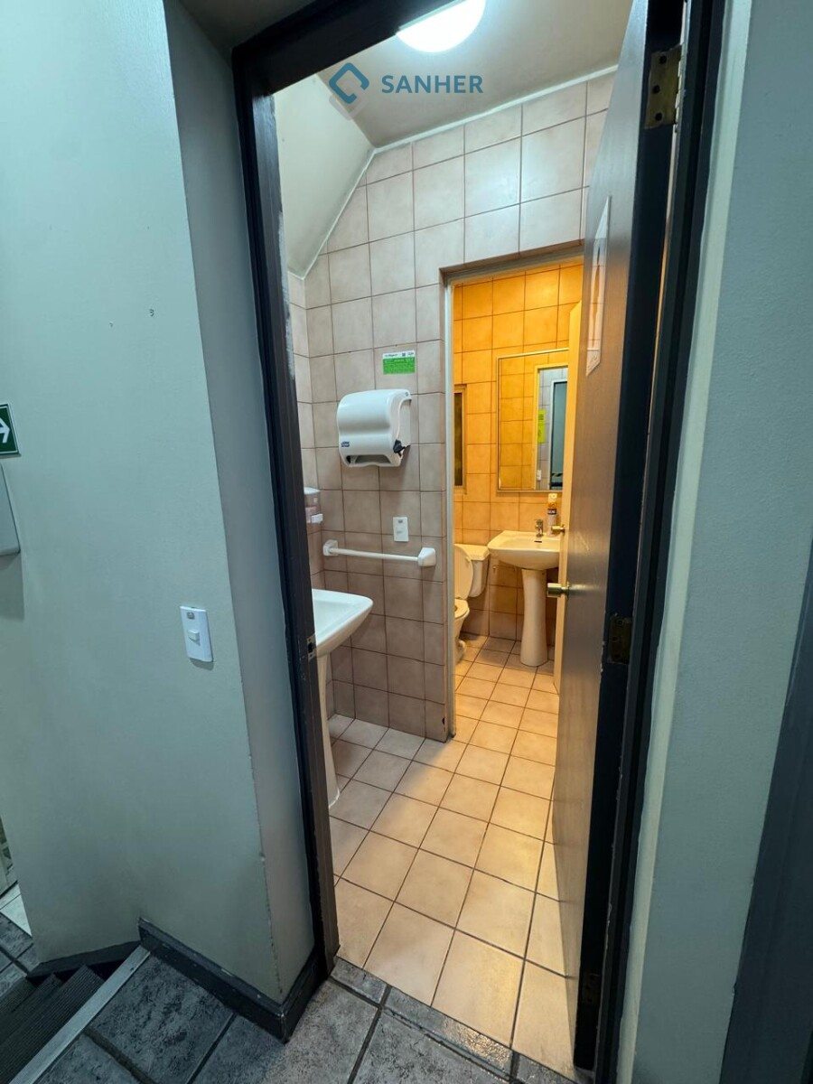 Oficina en Arriendo en Ñuñoa, Carmen Covarrubias 285