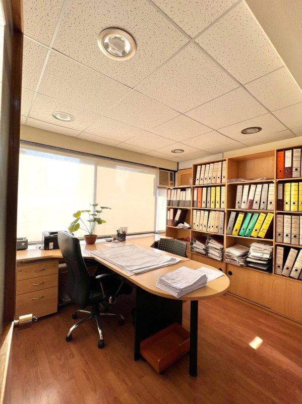Oficina en Arriendo en Providencia, Oficina providencia metro los leones