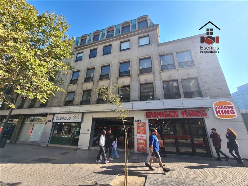 Oficina en Arriendo en Providencia, Avenida Providencia con calle Suecia