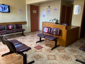 Recepción por piso típica