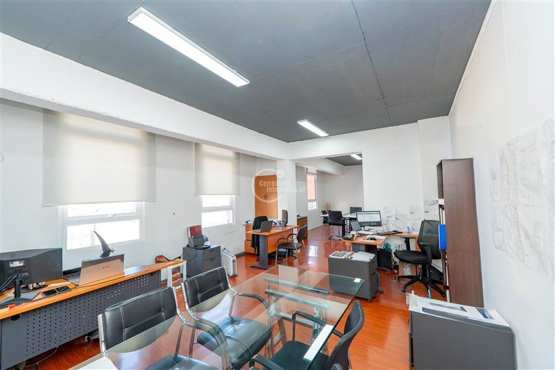 Oficina en Arriendo en Santiago, Santo Domingo esquina Almirante Barroso