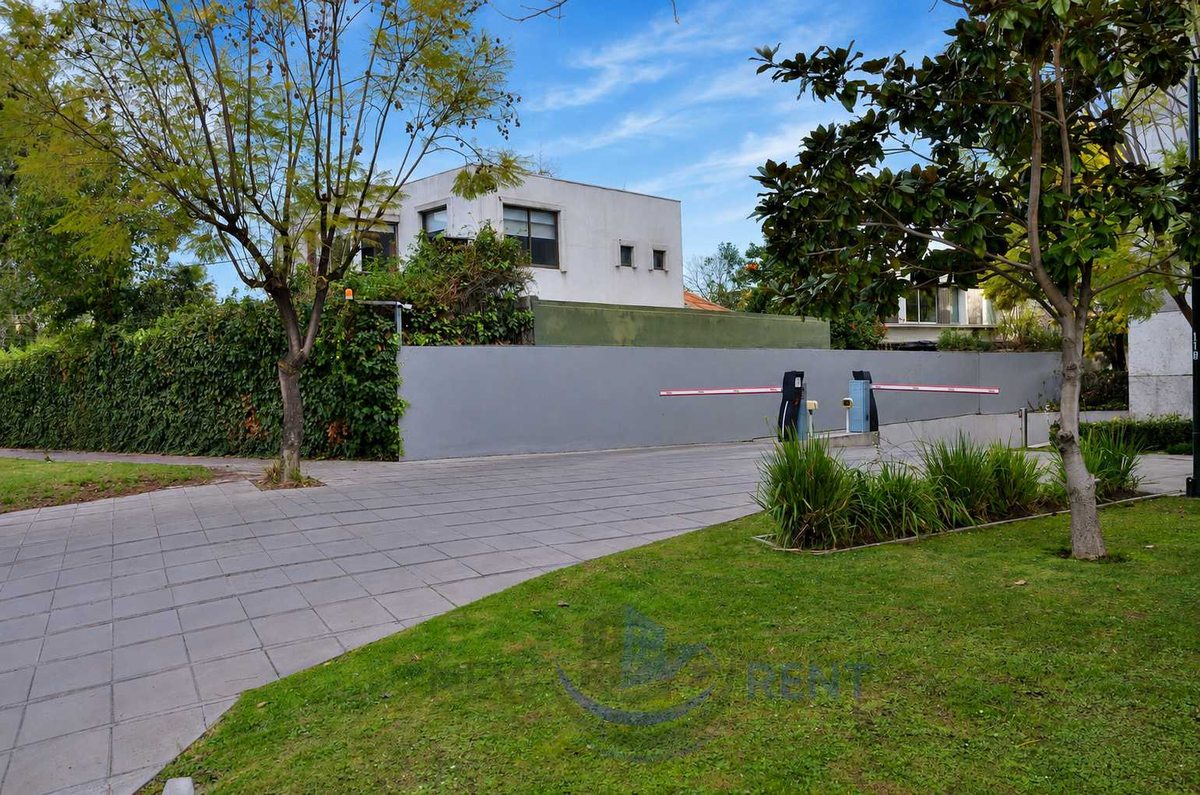 Oficina en Arriendo en Vitacura, Espacio Corporativo con Excelente Conectividad (178007)