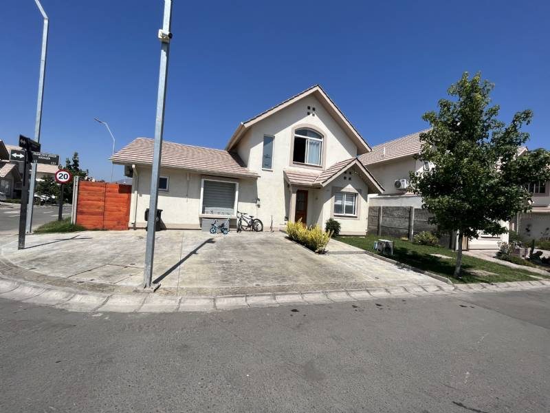 Casa en Venta en Buin, Se vende casa en condominio alto sacramento