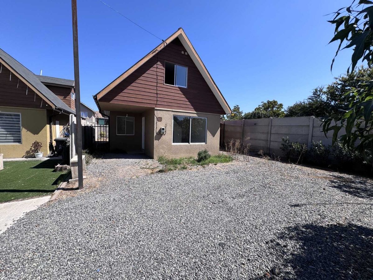 Casa en Venta en Buin, Moderna Vivienda para Disfrutar en Familia (169865)