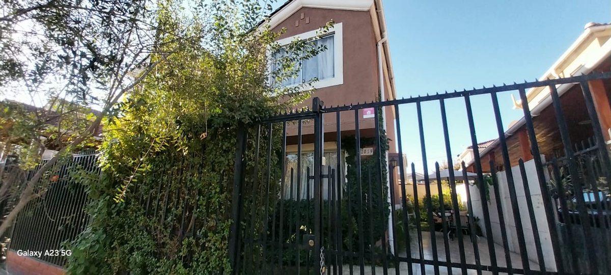 Casa en Venta en Buin, Eduardo Pardo Paredes, Buin, Región Metropolitana de Santiago 9500000, Chile