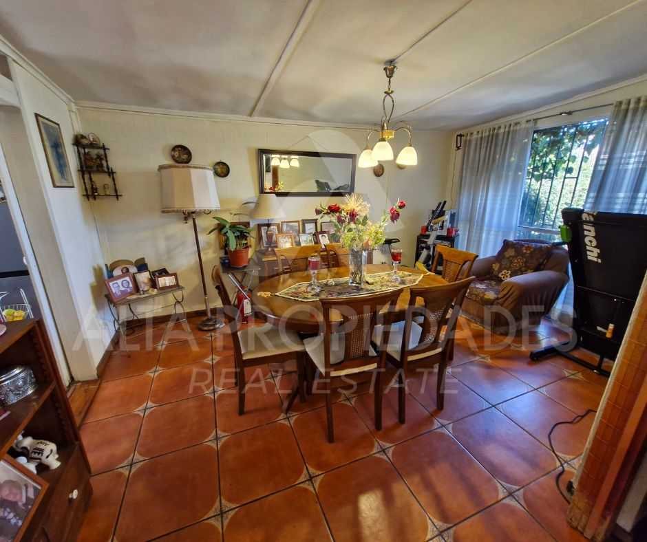 Casa en Venta en Chillán, Casa en Av OHiggins frente al nuevo Hospital! (132282)