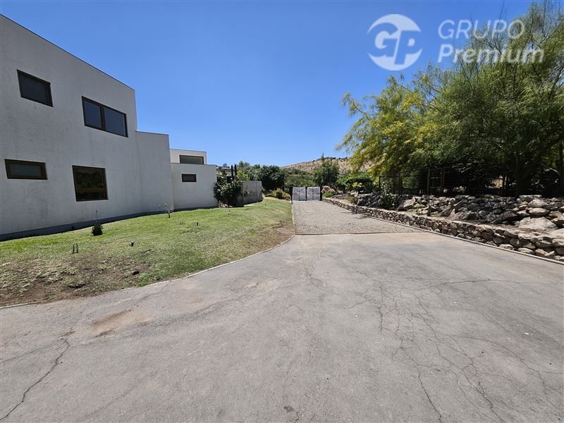 Casa en Venta en Colina, La mejor opcion de compra y/o arriendo en hacienda chacabuco
