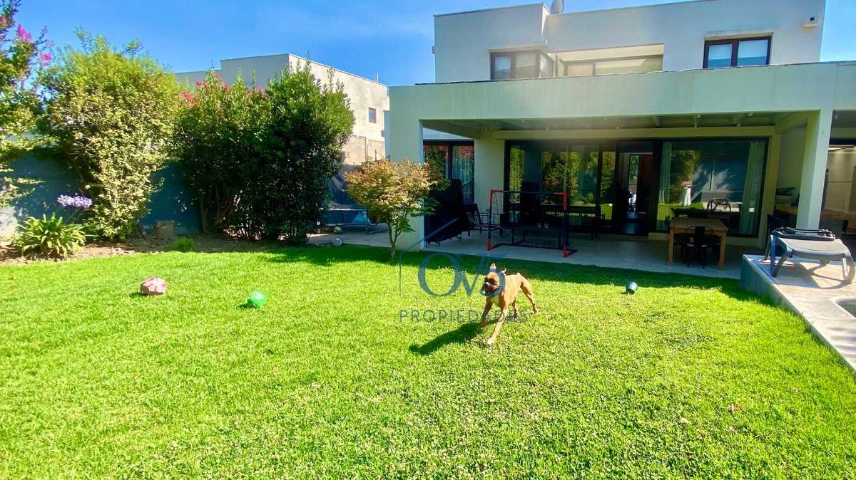 Casa en Venta en Colina, Casa moderna y renovada condominio, Chamisero (123958)