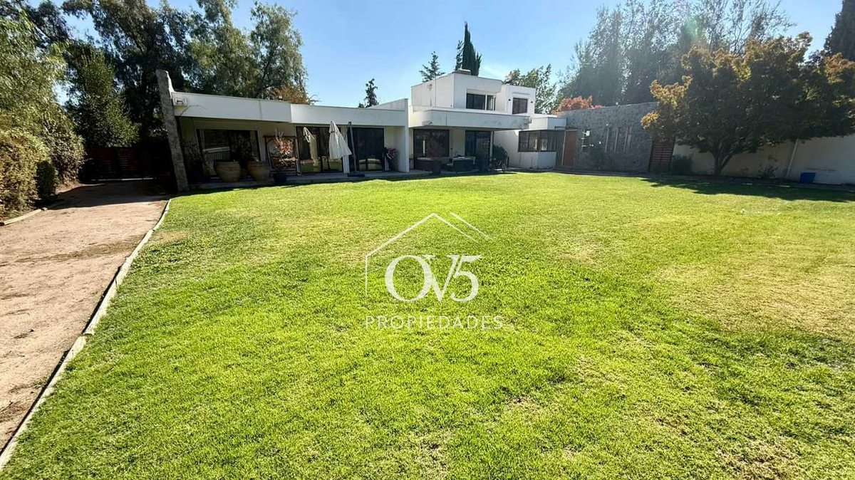 Casa en Venta en Colina, Moderna casa en las Brisas de Chicureo (164590)