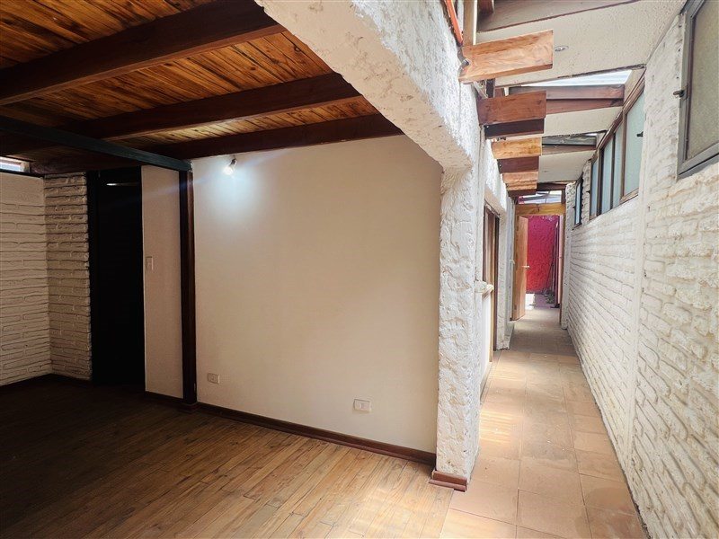Casa en Venta en Estación Central, Calle Ruiz Tagle. Estación central. A solo Minutos del Metro San Alberto Hurtado.