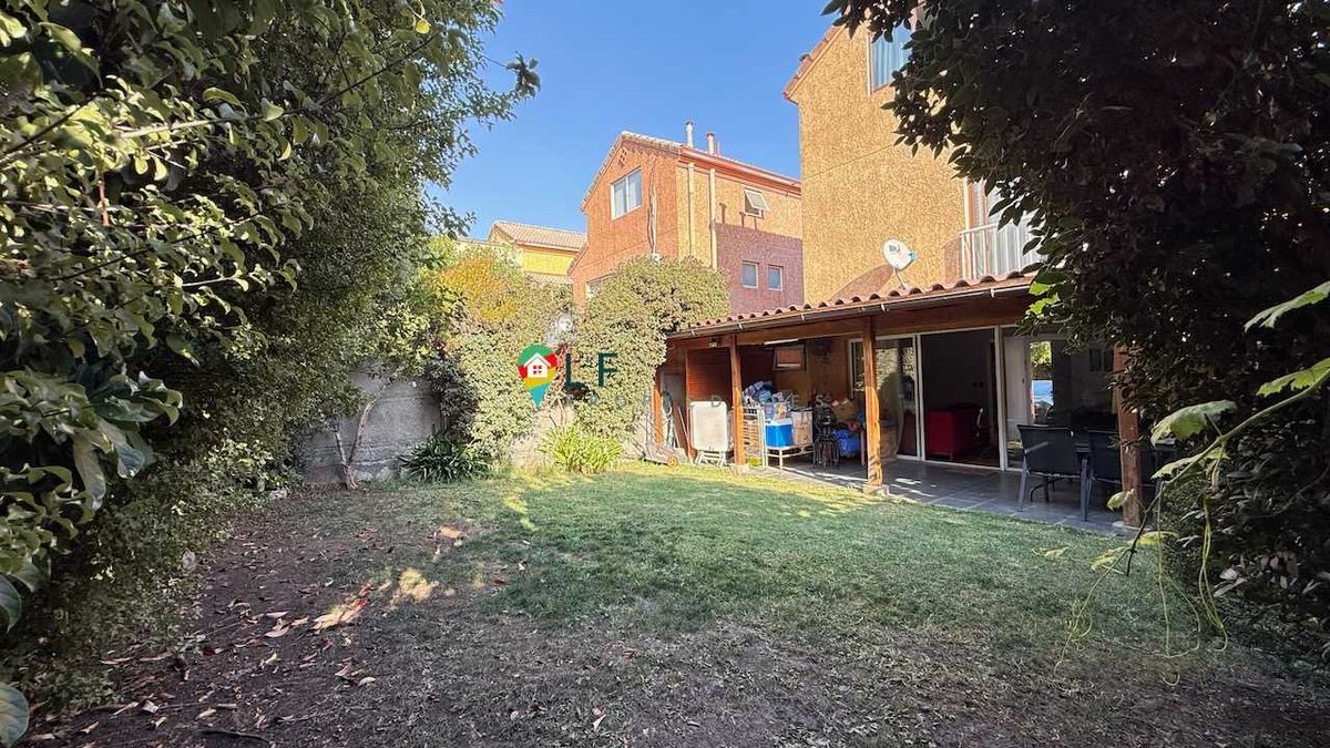 Casa en Venta en Huechuraba, Huechuraba, 3 pisos, condominio, ubicación (161509)