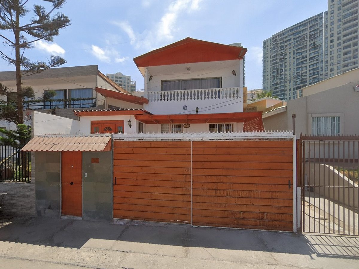 Casa en Venta en Iquique, Sector Sur, Primeras Piedras, Entre Av Arturo Prat y Fco Bilbao