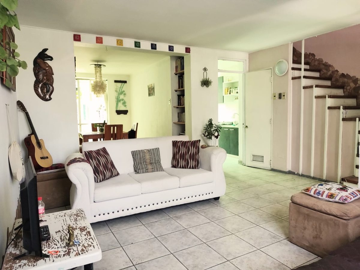 Casa en Venta en La Florida, Millaray a 6 minutos caminando de Vicuña Mackenna