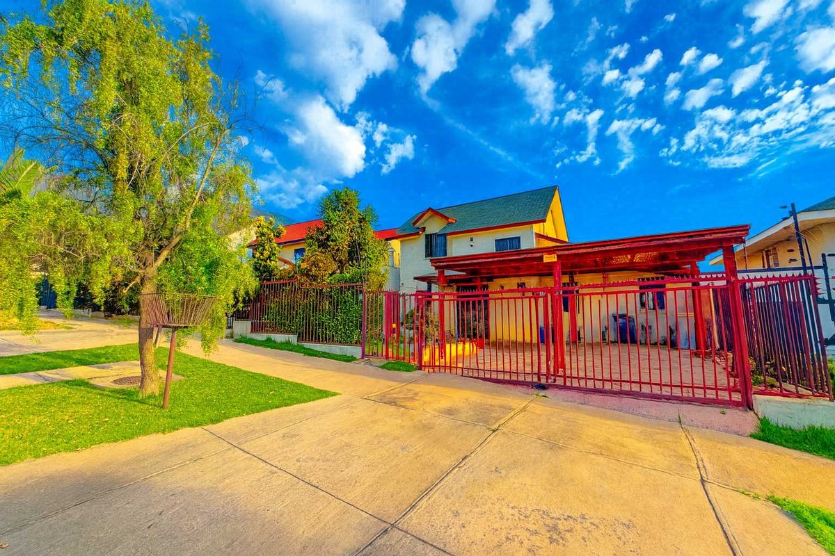 Casa en Venta en La Florida, Vendo casa en La Florida 4 dorm piscina (131377)