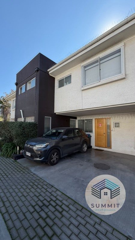 Casa en Venta en La Florida, Sum-lf-001