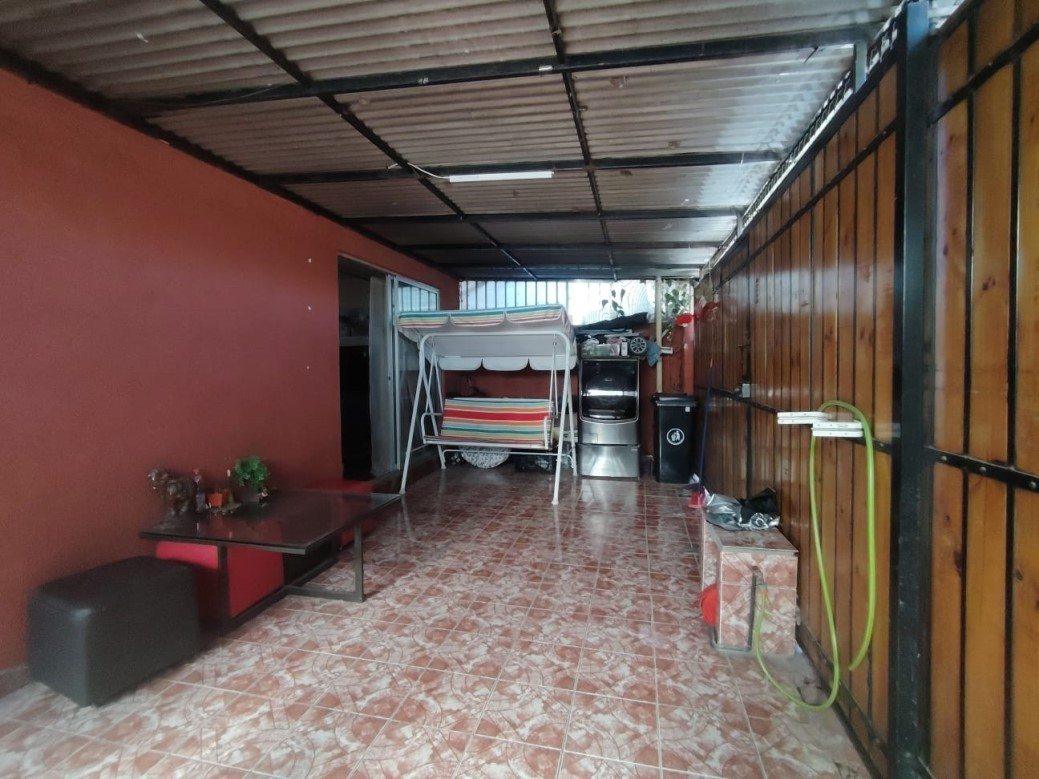 Casa en Venta en La Florida, Casa 3 habitaciones y grandes espacios en la florida.