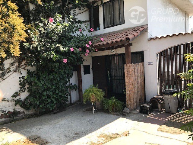 Casa en Venta en La Reina, Avenida Tobalaba con Avenida Larraín