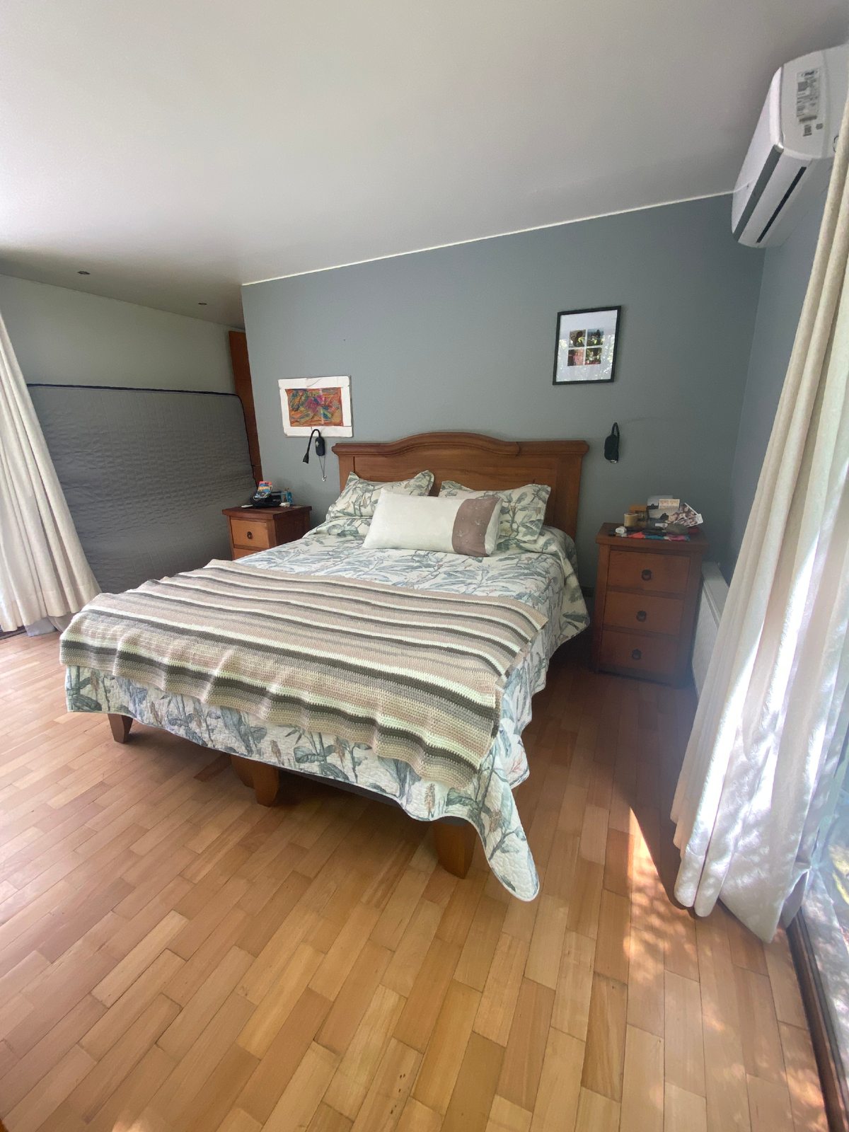 Dorm, principal