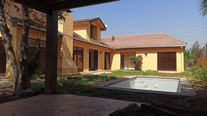 Casa en Venta en La Reina, Se vende propiedad en carlos silva vildosola