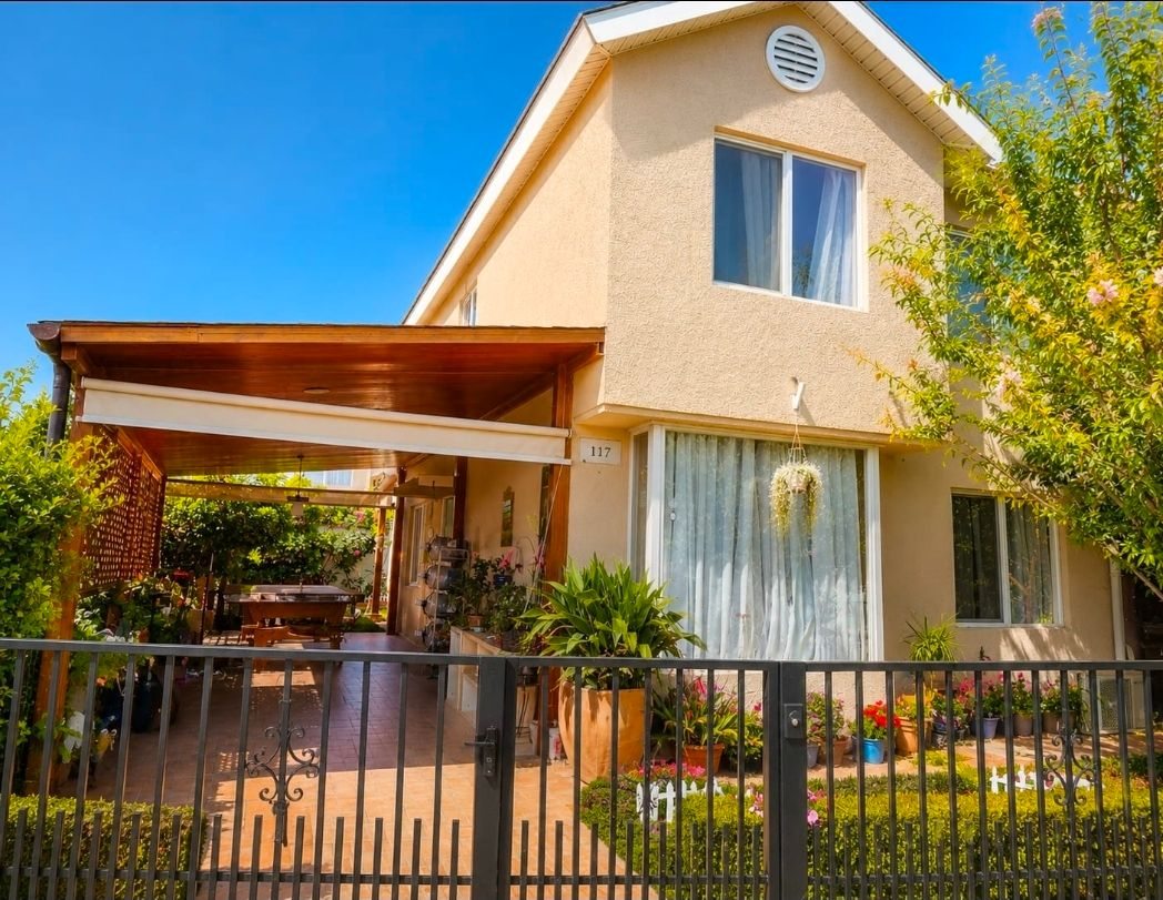 Casa en Venta en Lampa, Avenida La Montaña Sur 4149, Lampa, Región Metropolitana de Santiago 9380000, Chile