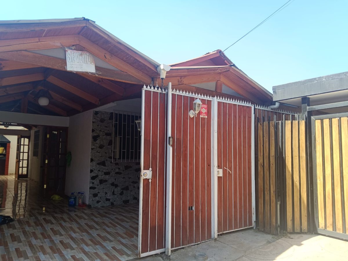 Venta en Pasaje Cerrado en Santa Maria Villa Girasoles de Lampa. (Casa)