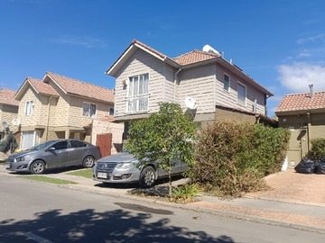 Propiedad a la Venta en Condominio los Coihues (Casa)