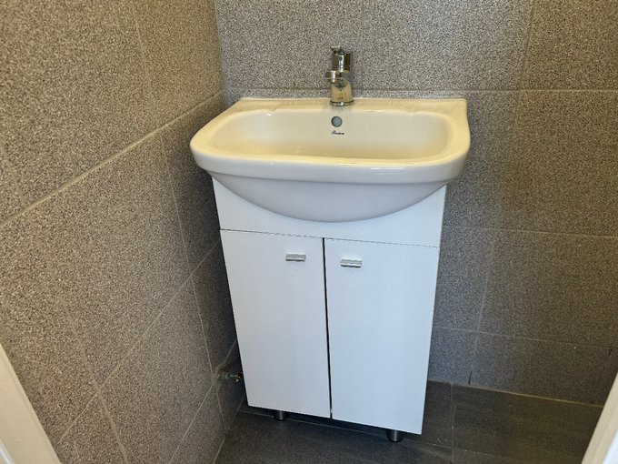 Baño Visitas 1