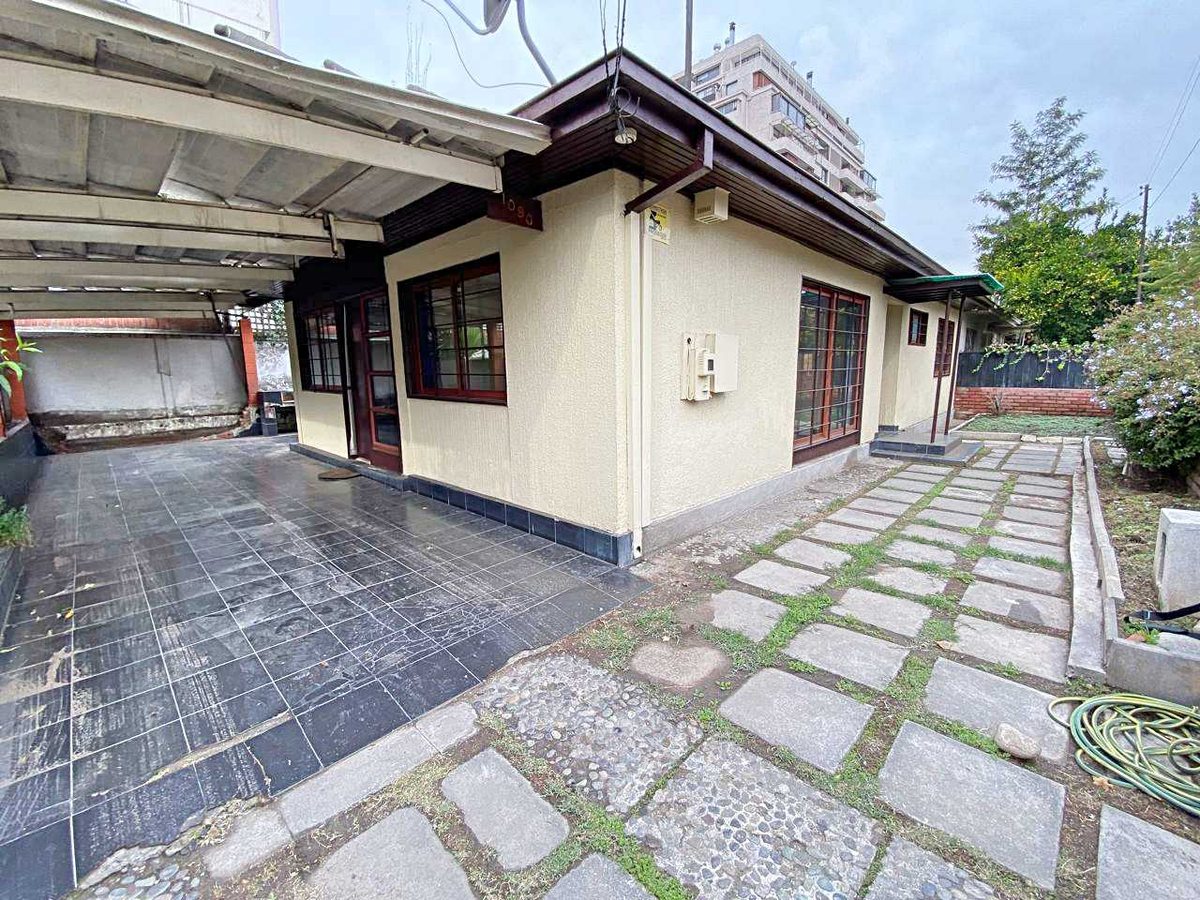 Casa en Venta en Las Condes, Manquehue // Colón (175368)