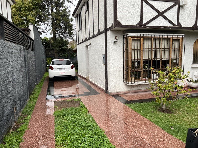 Casa en Venta en Las Condes, Metro Manquehue