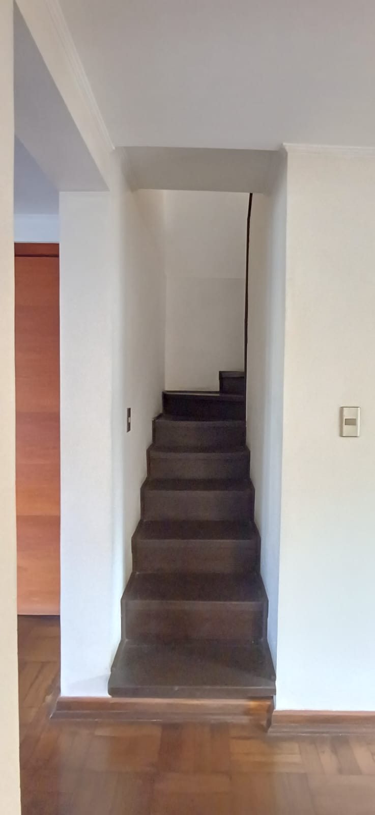 Escala 2do piso