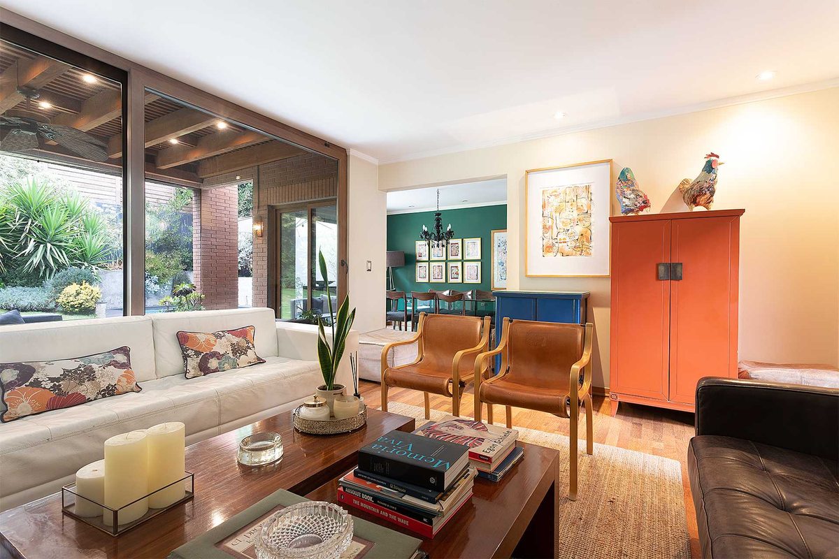 Casa en Venta en Las Condes, Oportunidad Única: Calidad y Confort (170794)