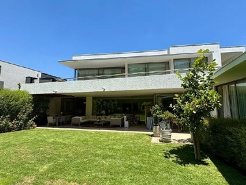 Frontis casa