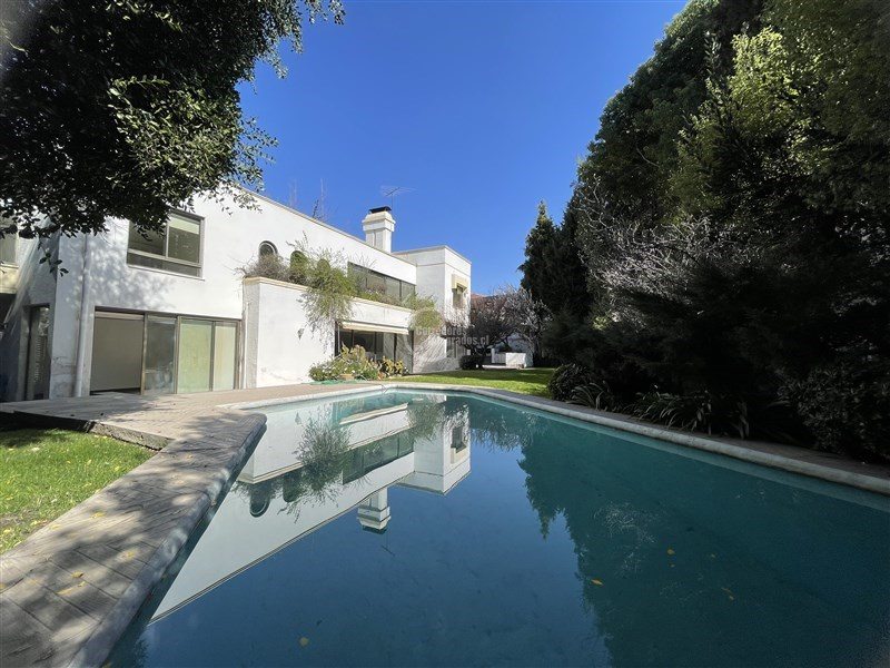 Casa en Venta en Lo Barnechea, Camino el Atajo / Contralmirante Fdez Vial