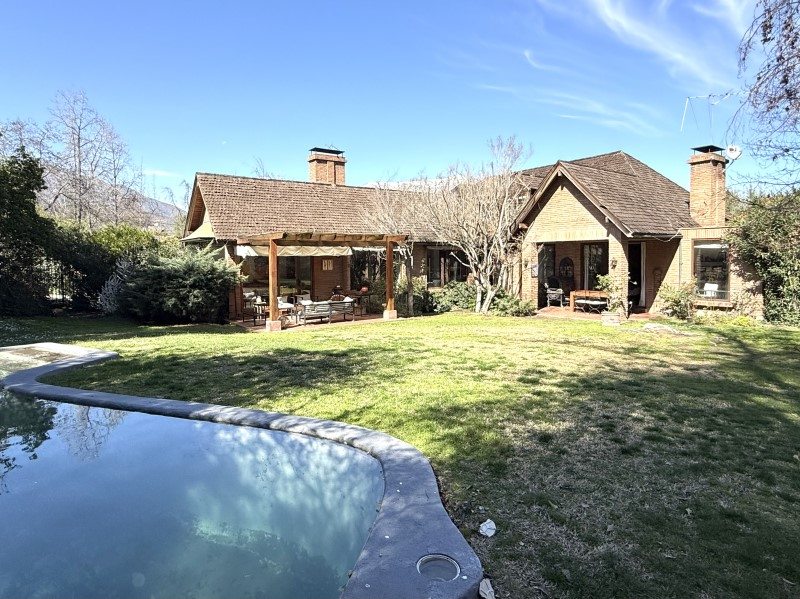 Casa en Venta en Lo Barnechea, Camino gino girardi 2360, lo barnechea