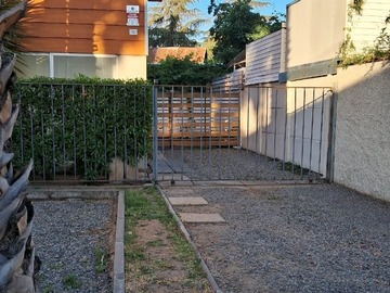 ENTRADA PARA 4 ESTACIONAMIENTOS, MAS PUBLICOS